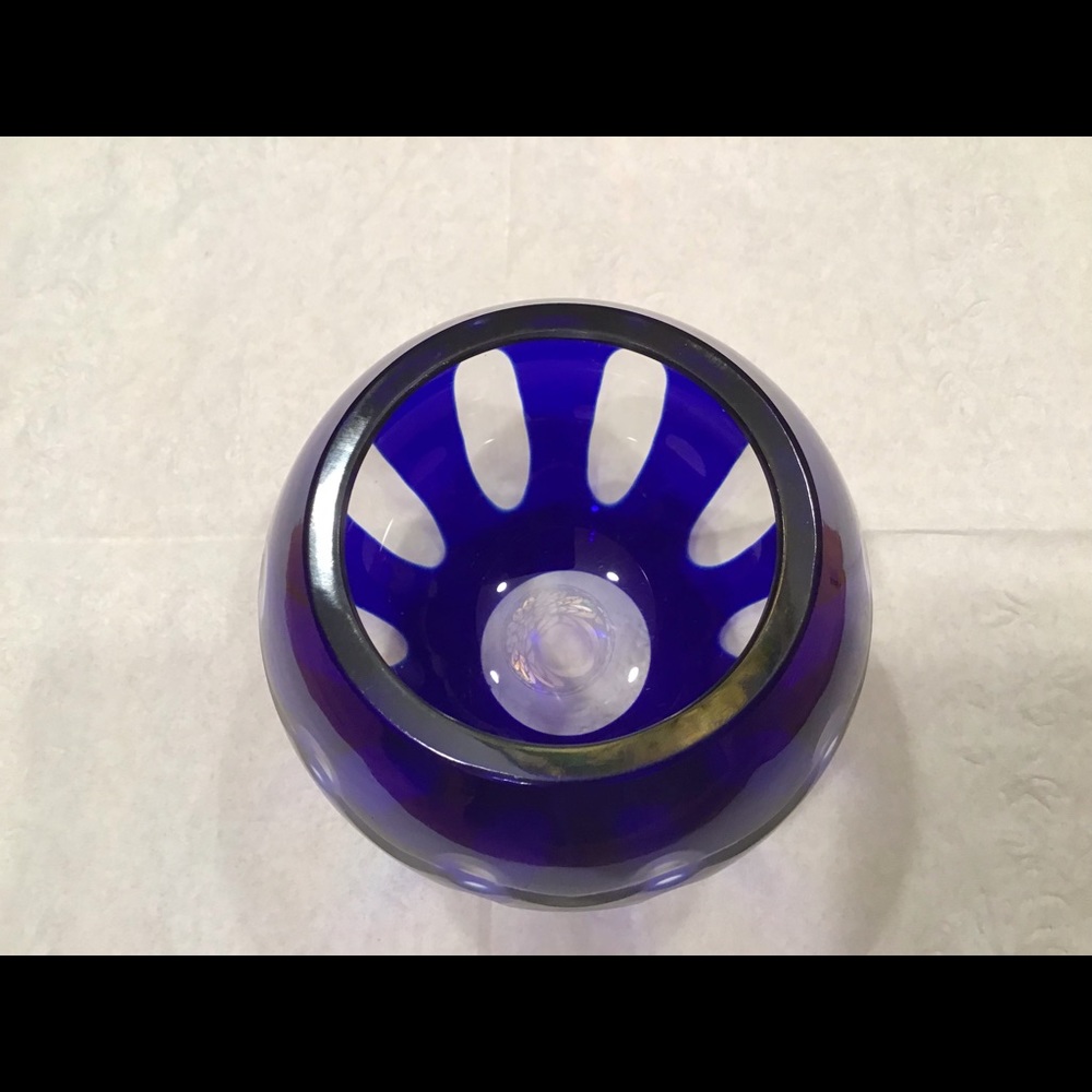 VINTAGE COBALT BOHEMIAN CUT GLASS CANDLEHOLDER - Picture 7 of 12